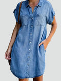 Trendy women's midi denim dress with buttons