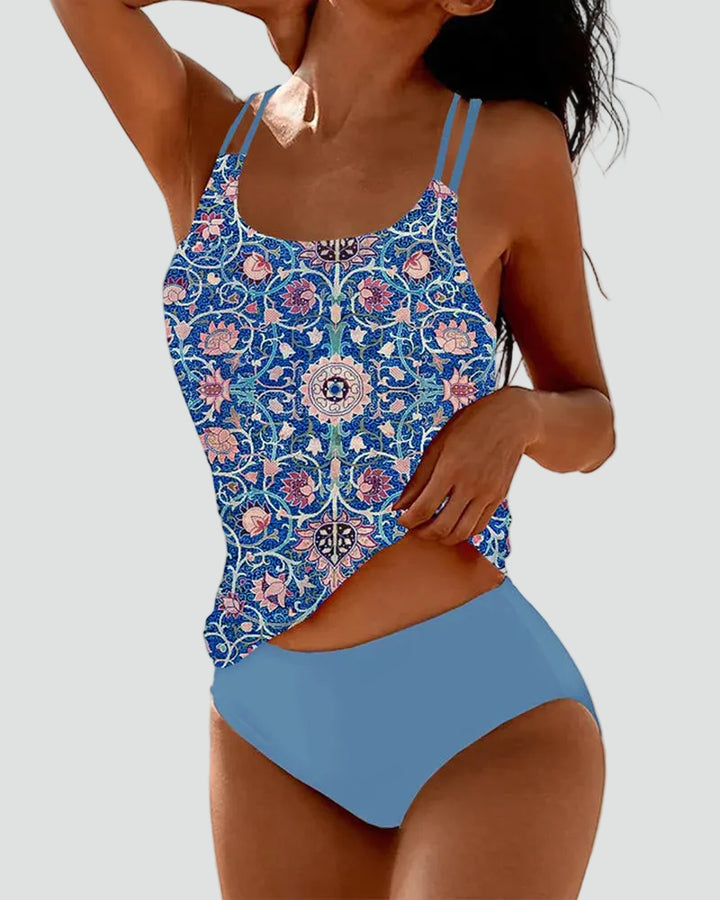 Stylowy modelujący damski tankini z boho wzorem
