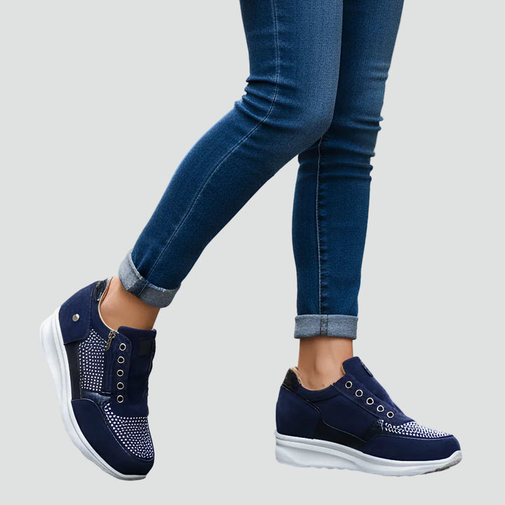 Women's orthopedic sneakers with zipper and cushioning
