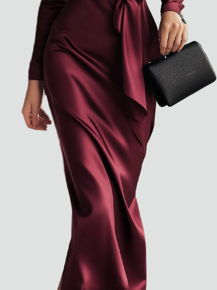 Kopertowa sukienka midi koktajlowa o satynowym wyglądzie z paskiem