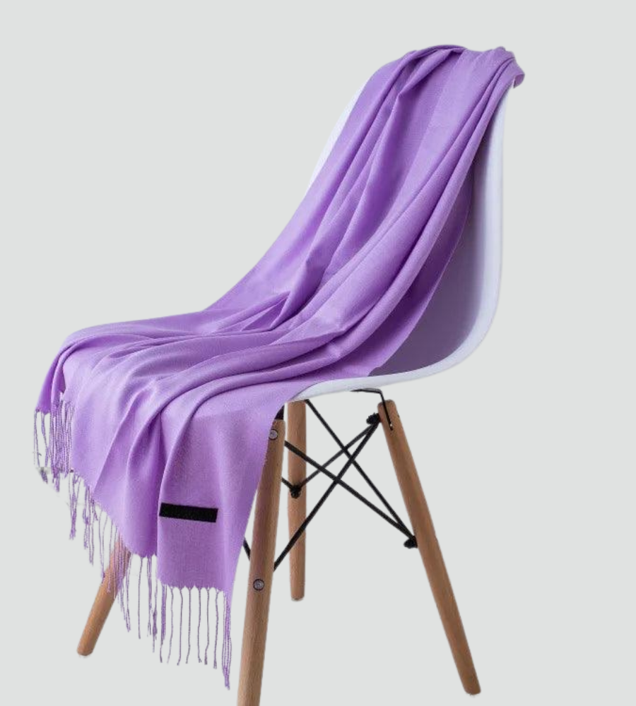 Miękki szal damski z frędzlami na jesień i zimę