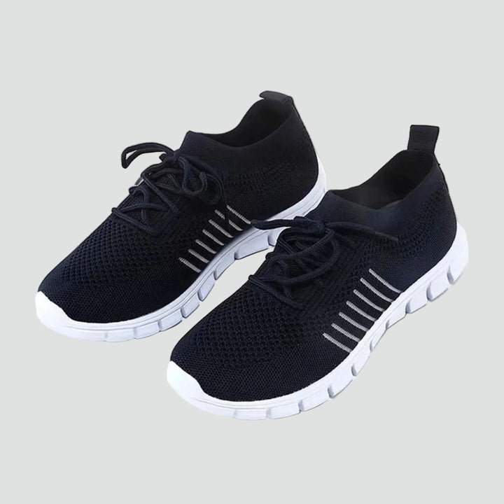 Women's lightweight mesh walking sneakers