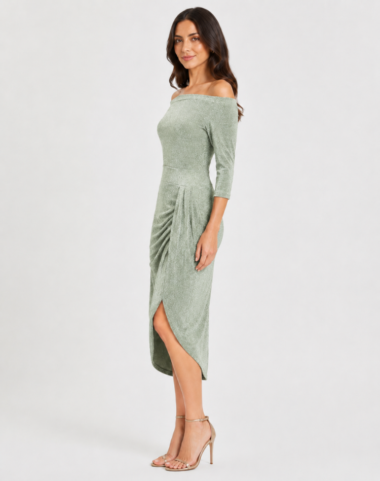 Robe cocktail midi élégante ajustée avec fente