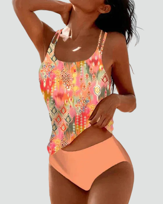 Stylowy modelujący damski tankini z boho wzorem