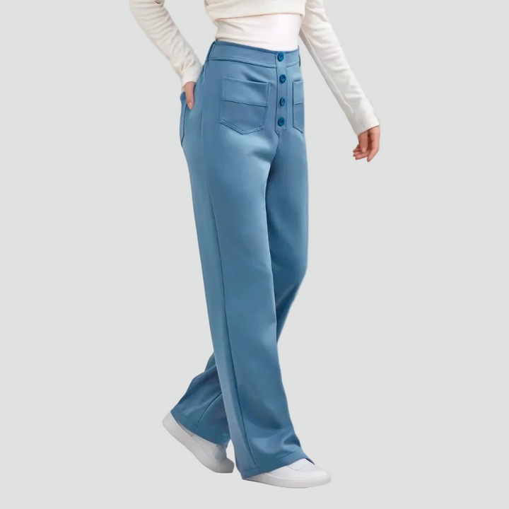 Damskie spodnie z wysokim stanem zapinane na guziki