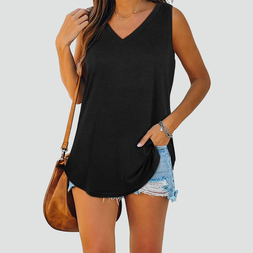Light tank top with V-neck and loose fit
