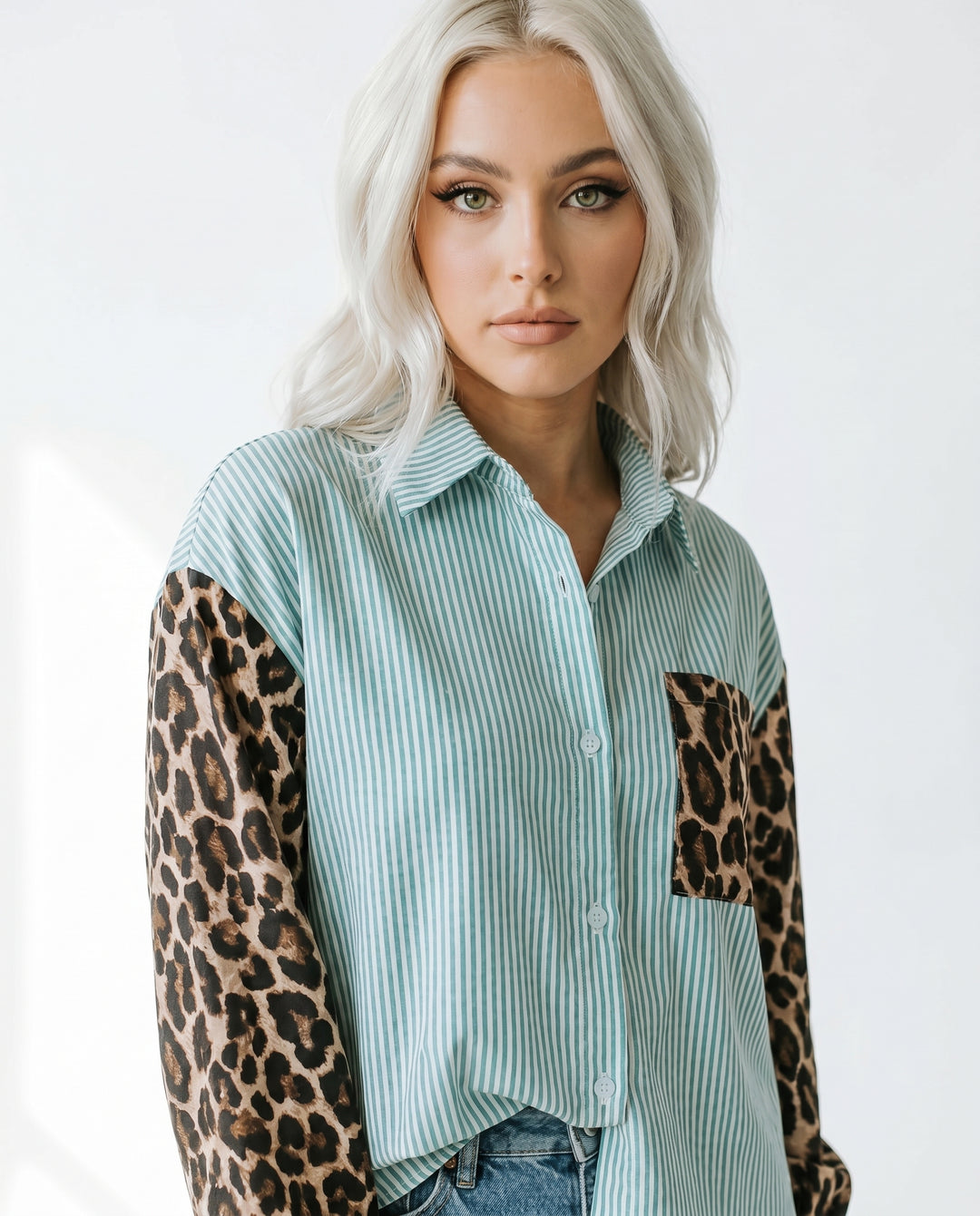 megan-bluzka-z-wzorem-zielony-1
