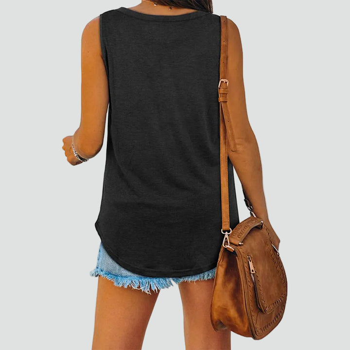 Light tank top with V-neck and loose fit