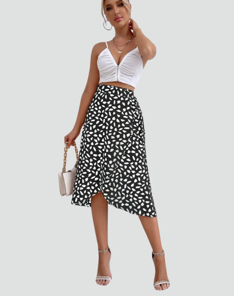 Zomerse midi wikkelrok met patronen en strikdetail