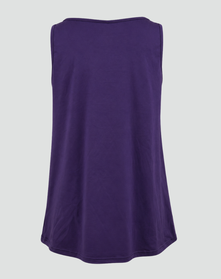 Loose tank top with buttons and a feminine V-neckline