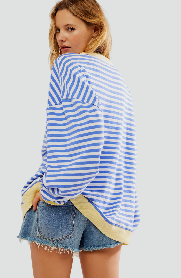 Kolorowa bluza damska oversize w paski na co dzień