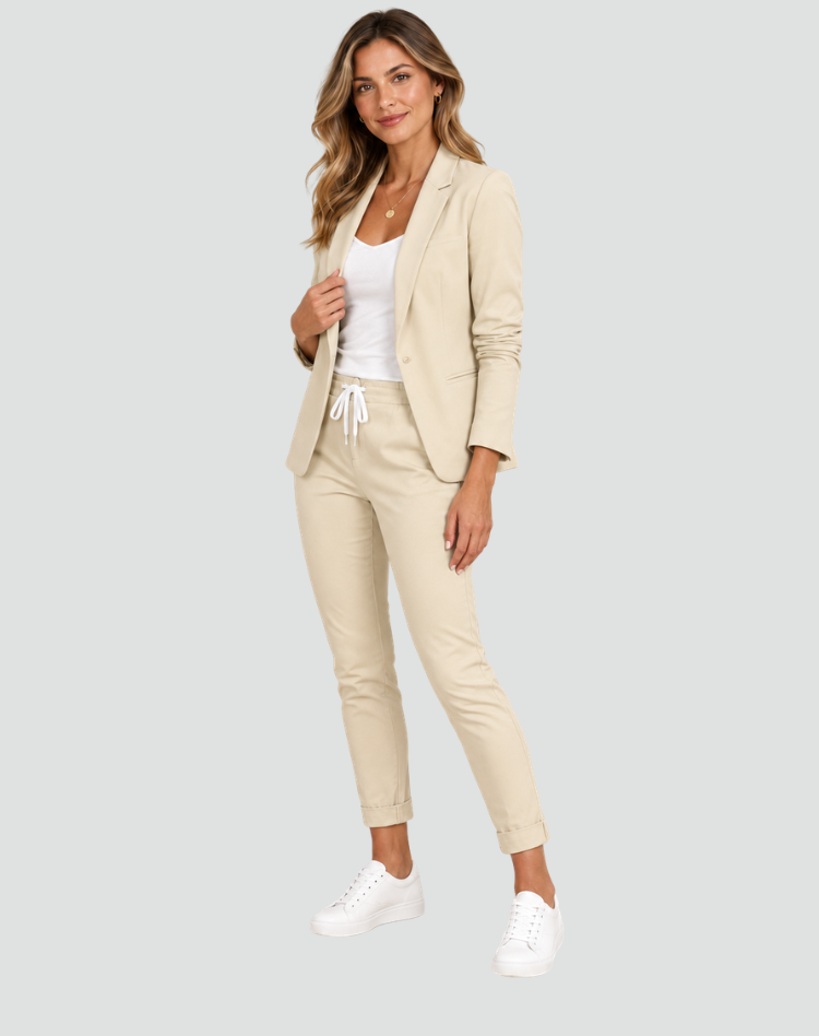 Ensemble décontracté féminin deux pièces avec veste et pantalon