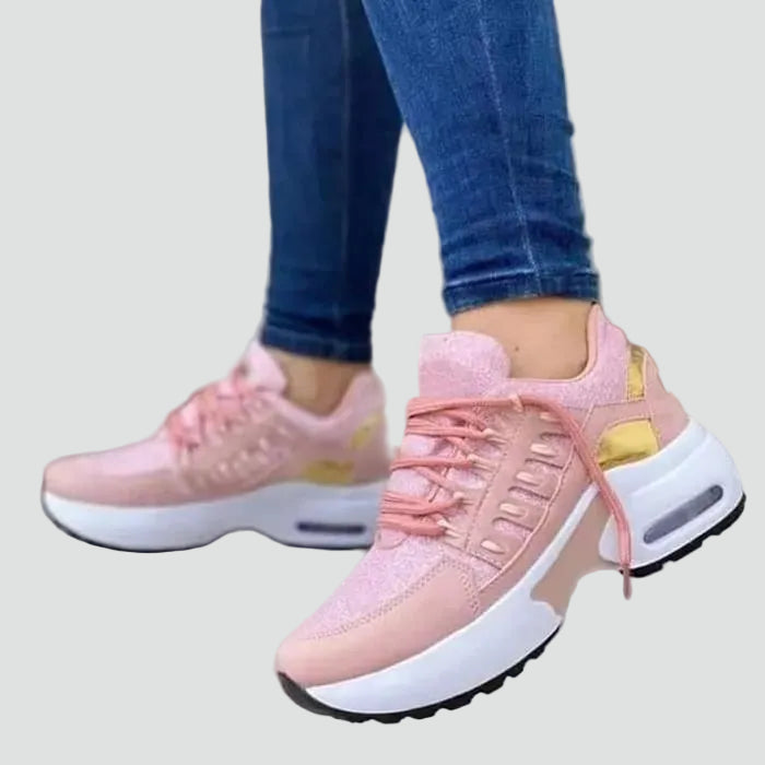 Women's sporty sneakers with thick sole for daily walking