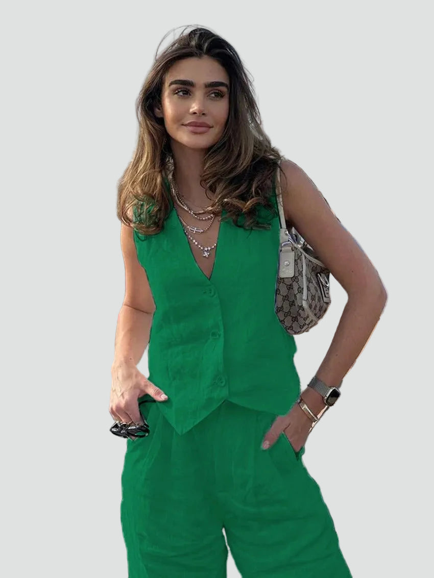 Ensemble féminin en lin avec gilet et pantalon large