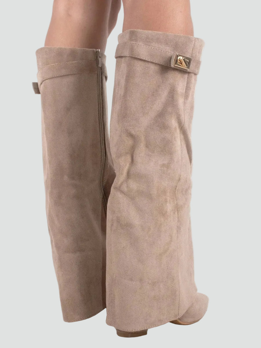 Zamszowe kozaki damskie knee-high z szeroką cholewką