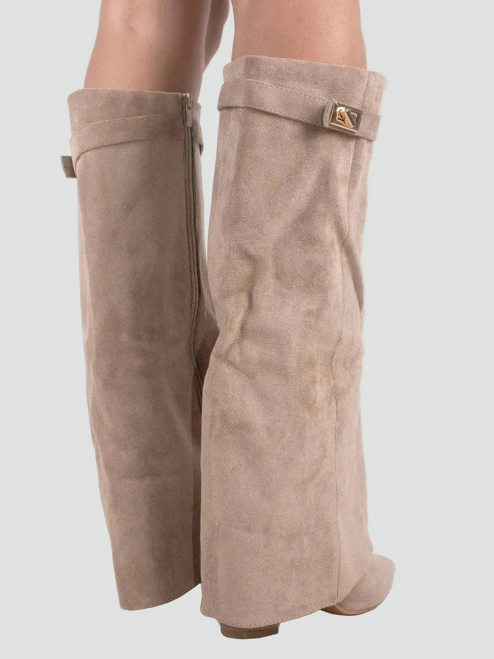 Zamszowe kozaki damskie knee-high z szeroką cholewką