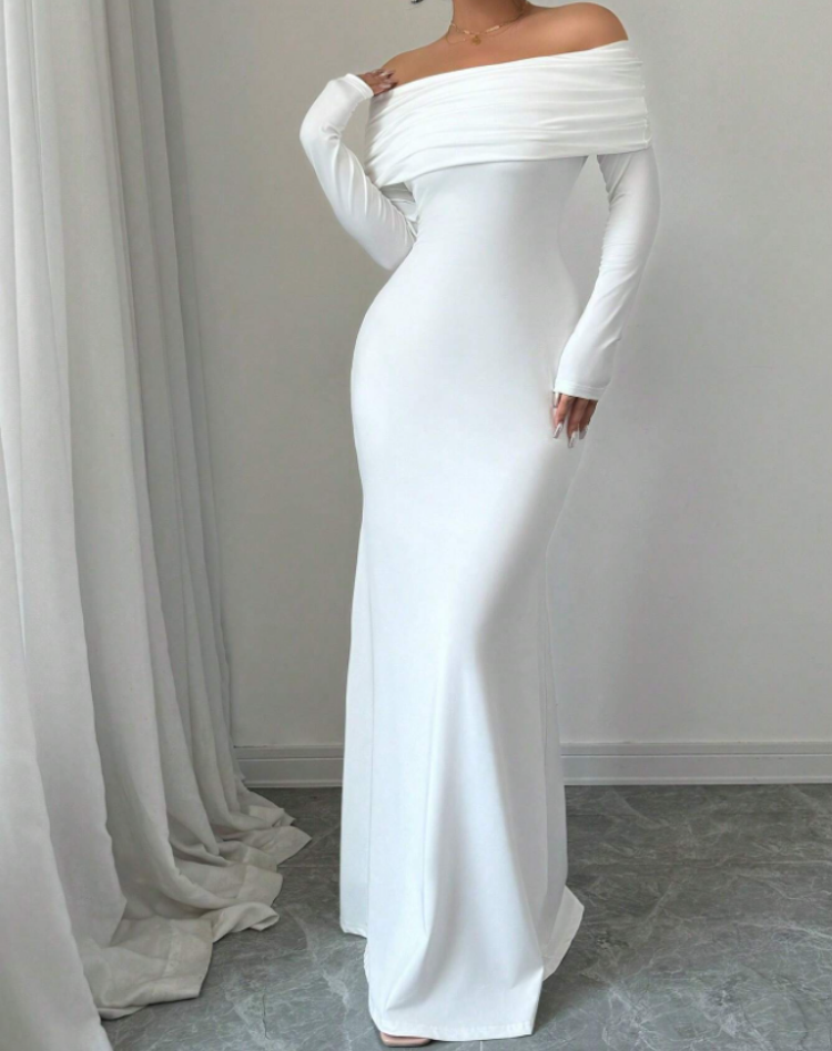 Long-sleeve dress with off-the-shoulder design for any occasion