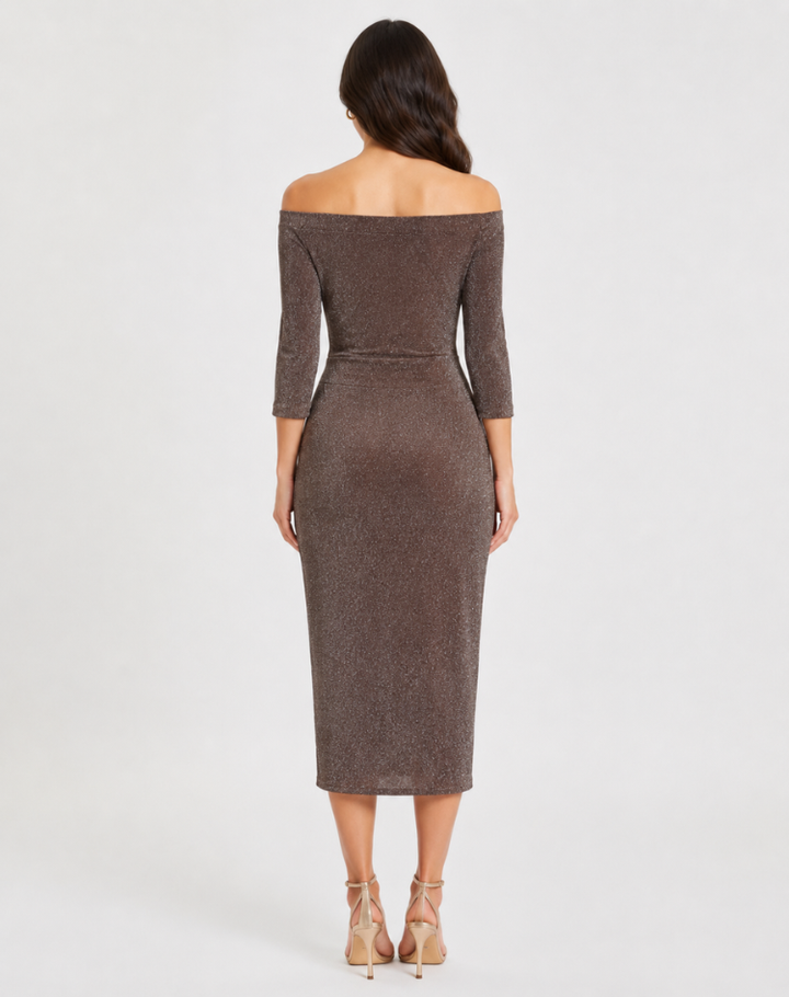 Robe cocktail midi élégante ajustée avec fente