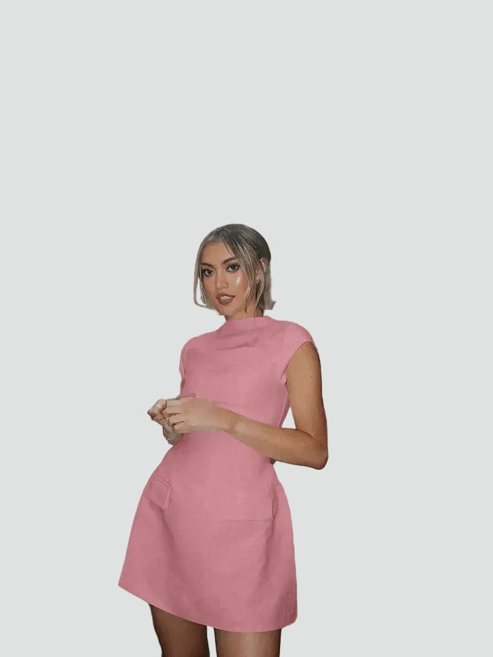 Mini sukienka imprezowa dopasowana z krótkim rękawem