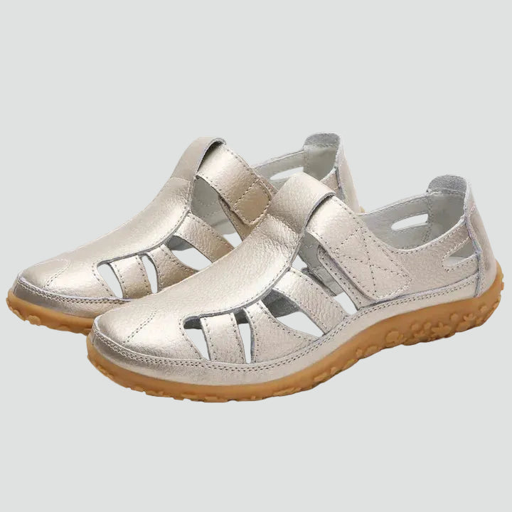 Orthopedic women's sandals with closed toe and non-slip sole