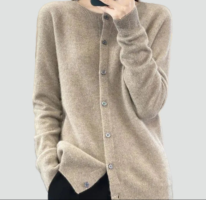 Klasyczny miękki kardigan z guzikami i okrągłym dekoltem