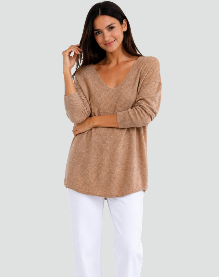 Knit tunic with V-neck and loose fit