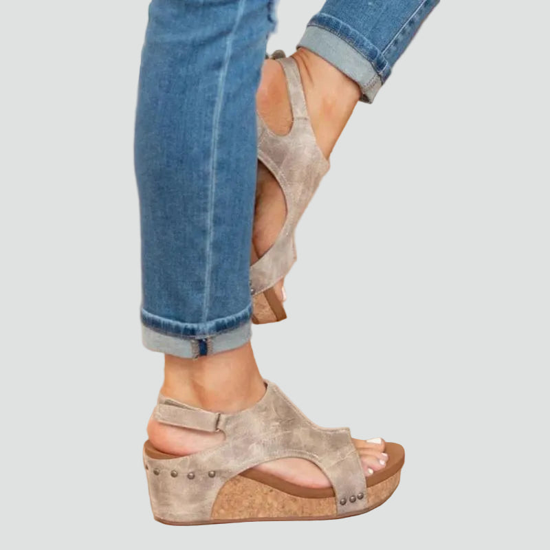 Beige / 9