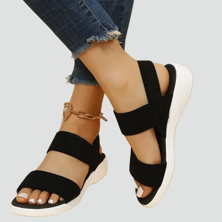 Light sandals with elastic orthopedic straps