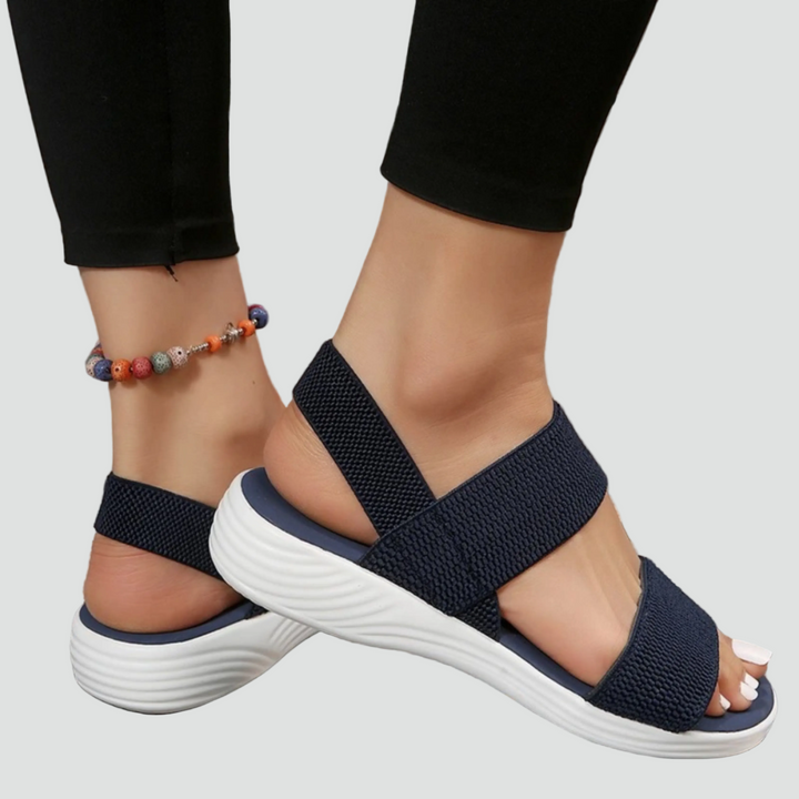 Light sandals with elastic orthopedic straps