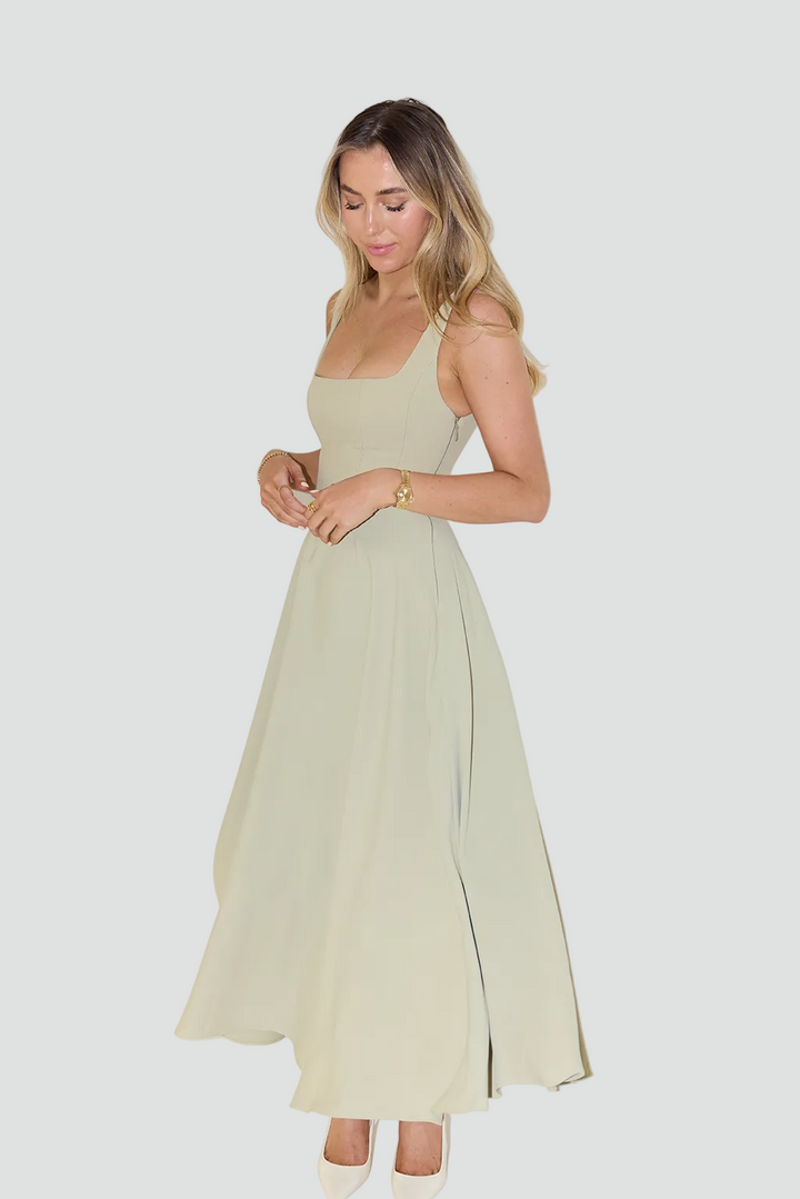 Elegancka damska sukienka midi koktajlowa o rozkloszowanym kroju