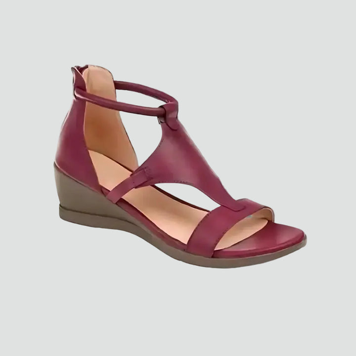 Women's wedge sandals with closed uppers and open toes