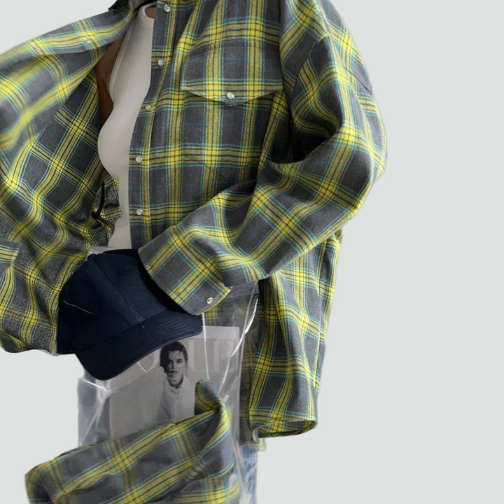 Women's oversized plaid flannel shirt for autumn