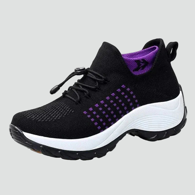 Cushioned women's orthopedic sneakers with breathable upper