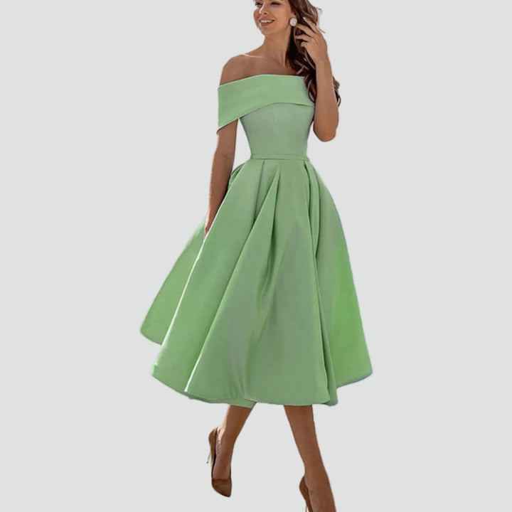 Robe midi cocktail évasée épaules dénudées