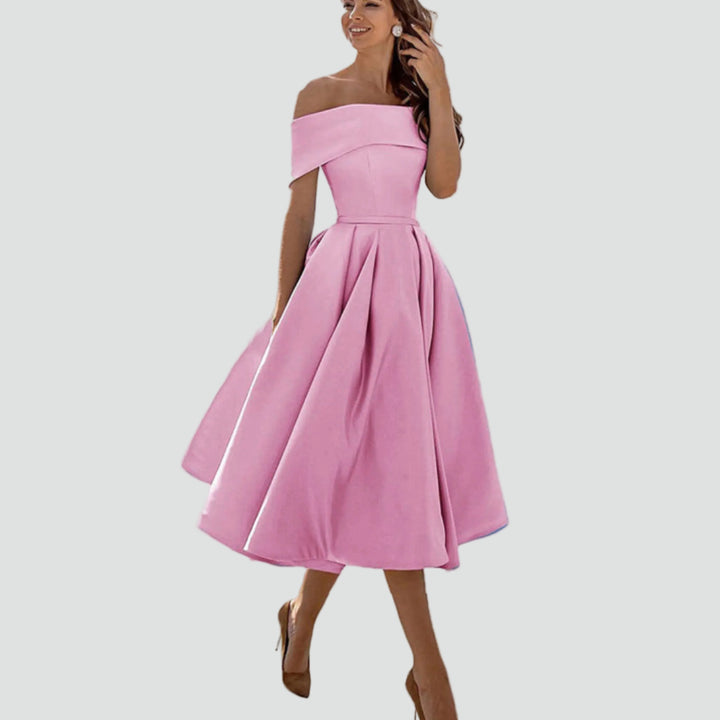 Robe midi cocktail évasée épaules dénudées
