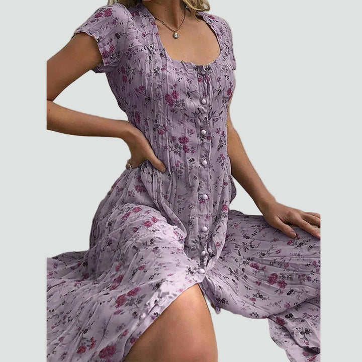 Women's floral dress with buttons and short sleeves