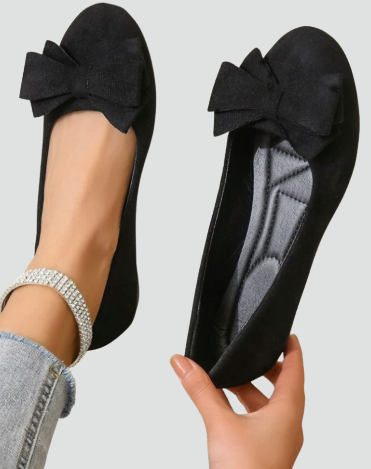 Women's ballet flats with a bow in a comfortable classic style
