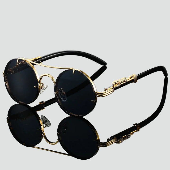 Retro sunglasses with metallic finish