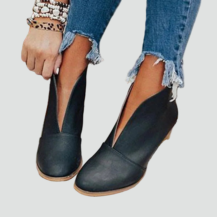 Block heel pumps with a deep cutout and elegant design