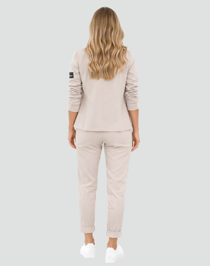 Casual dames tweedelig pak met jasje en broek