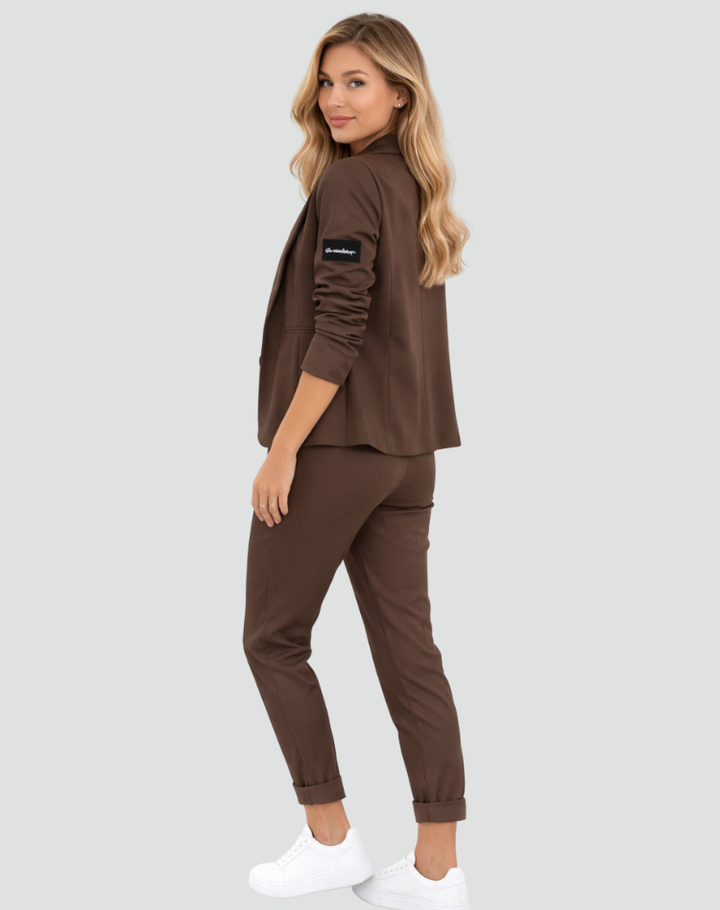 Casual dames tweedelig pak met jasje en broek