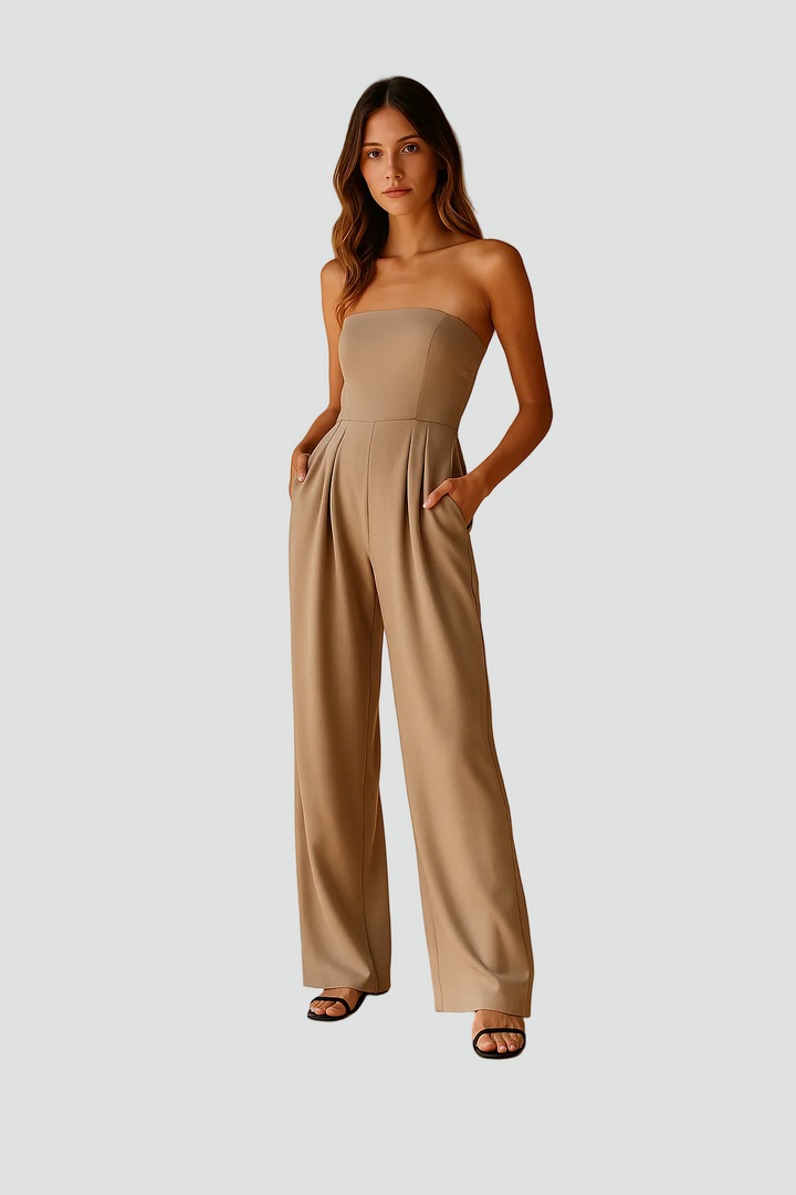 Elegant strapless jumpsuit with wide legs for women