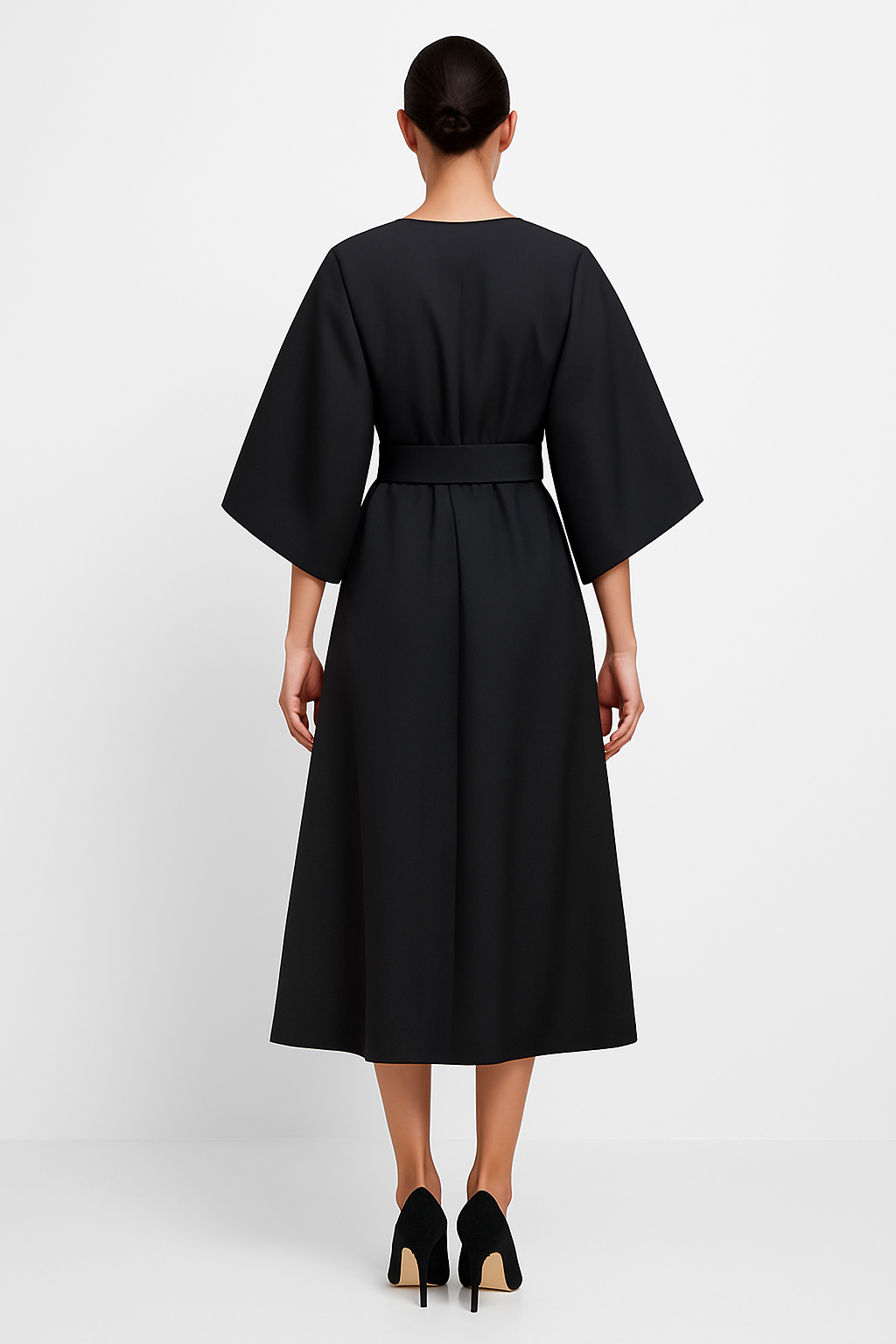 Wyrafinowana elegancka sukienka damska z paskiem i rękawami