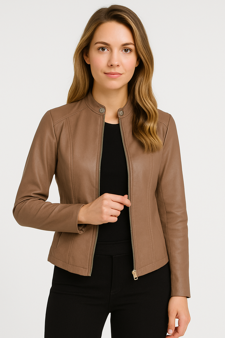 Krótka damska kurtka z ekoskóry na zamek