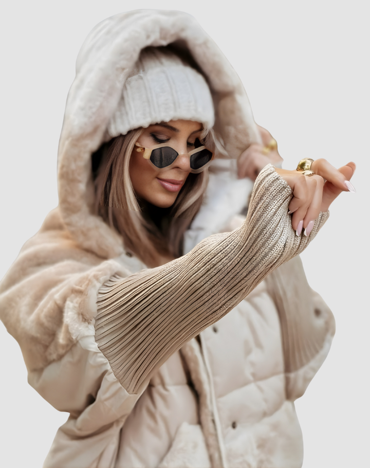 Ciepła pikowana damska kurtka zimowa z kapturem i teddy