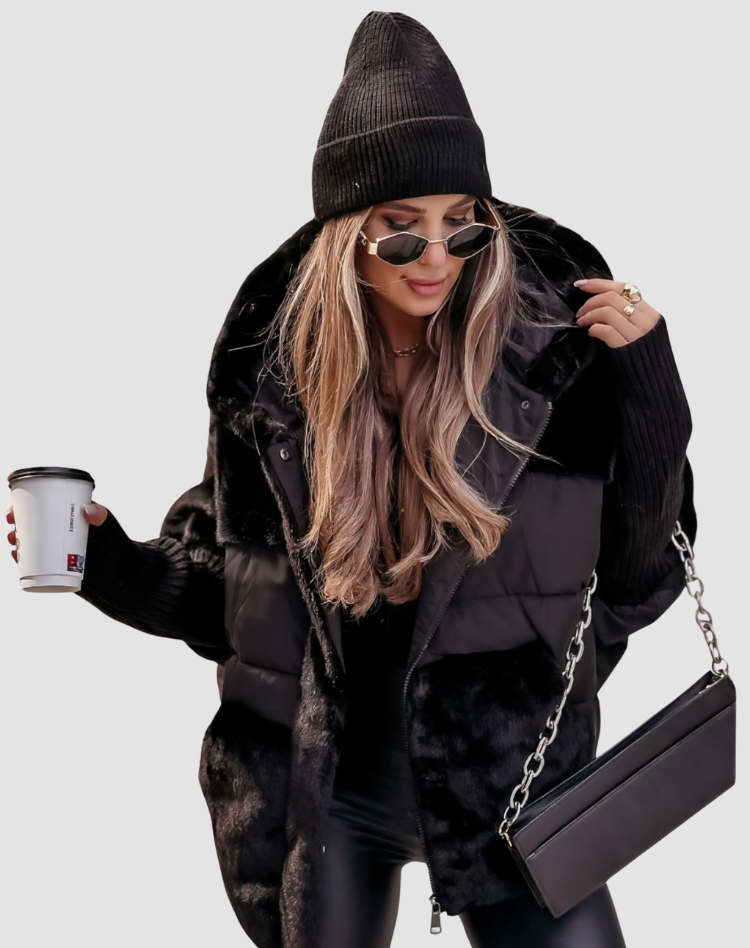 Ciepła pikowana damska kurtka zimowa z kapturem i teddy