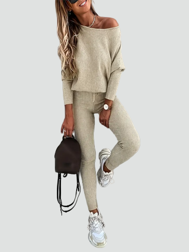 Wygodny dzianinowy damski co ord set sweter z legginsami