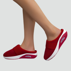 Red / 43