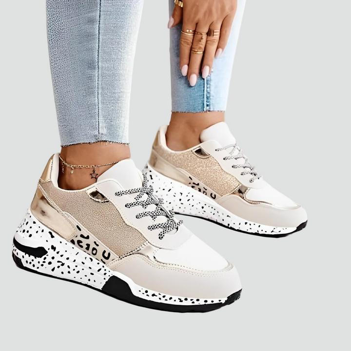 Damskie sportowe sneakersy casual na grubej nakrapianej podeszwie