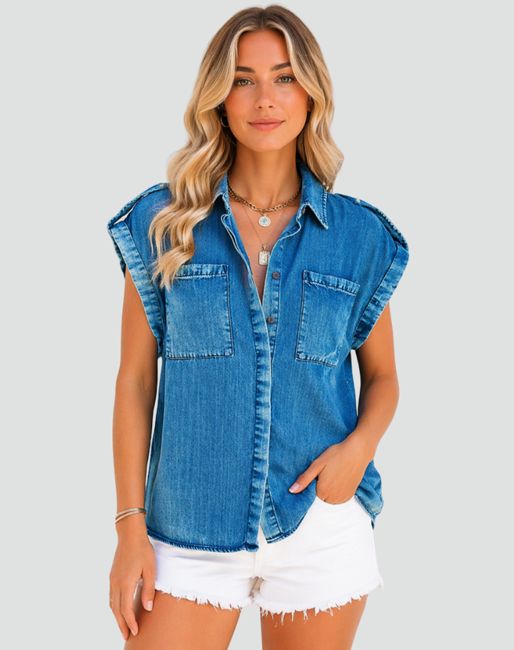 Sleeveless denim shirt with pockets for summer